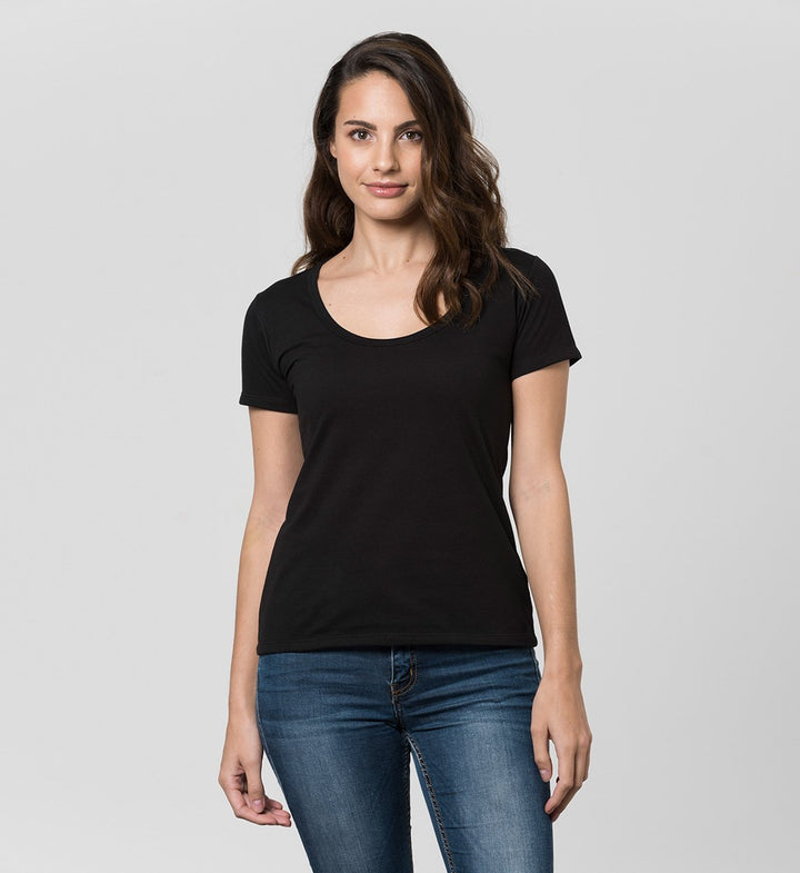 Women's Sweat-Proof Undershirt with wide round Neck / Black